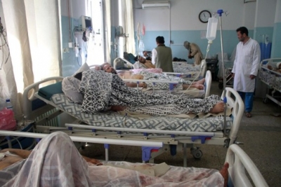  42 Afghans Fall Victim To Food Poisoning-TeluguStop.com