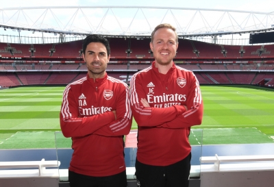  Coaches Mikel Arteta, Jonas Eidevall Sign New Contracts With Arsenal-TeluguStop.com