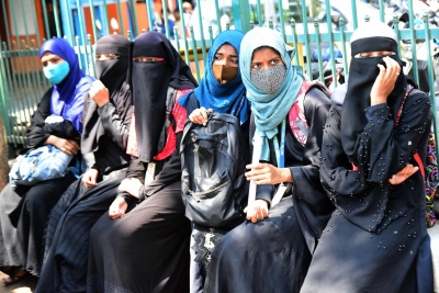  Communal Tension In Coastal K'taka Region Rise Amid Hijab, Malali Mosque Rows-TeluguStop.com