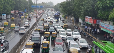  Delhi: Rain Brings Respite, Traffic Snarls At Various Places-IANS Special Series-Telugu Tollywood Photo Image-TeluguStop.com