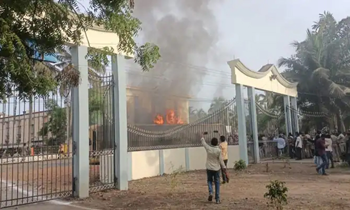 Telugu Amalapuram, Bharat Bandh, Cmjagan, Cm Kcr, Ilayaraja, Kapil Sibal, Rajnikanth, Telangana, Telugu, Todays Gold, Top-Telugu Stop Exclusive Top Stories Telugu Amalapuram, Bharat Bandh, Cmjagan, Cm Kcr, Ilayaraja, Kapil Sibal, Rajnikanth, Telangana, Telugu, Todays Gold, Top-Telugu Stop Exclusive Top Stories