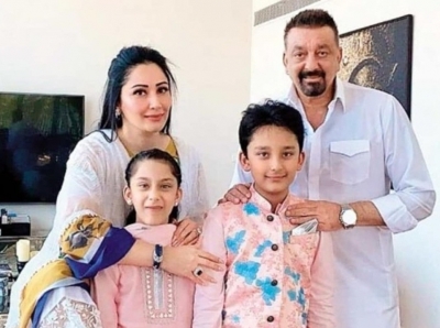  Sanjay Dutt Says His Family Loves Living In Dubai-TeluguStop.com