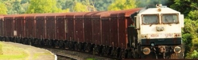  Southern Railway's Freight Loading Grew In April-TeluguStop.com