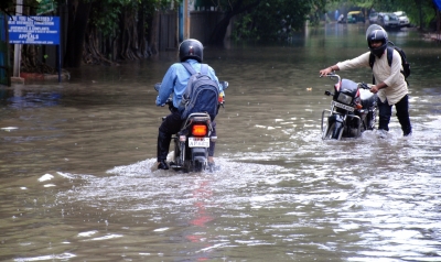  Waterlogging, Traffic Congestion In Parts Of Delhi-TeluguStop.com
