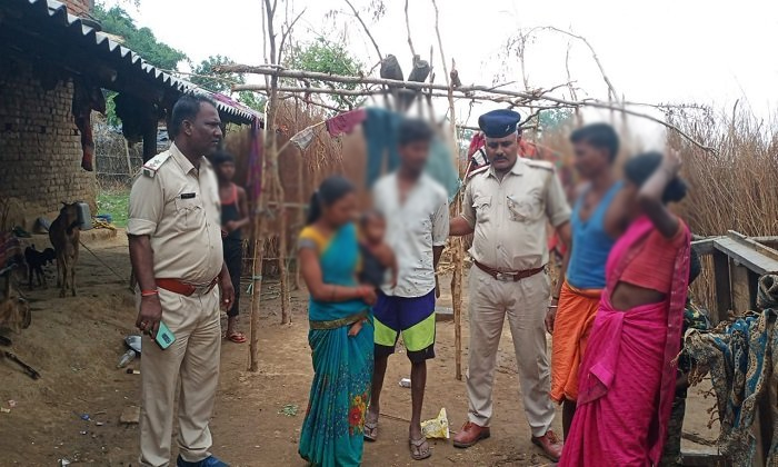 Telugu Daleli, Dinesh Oran, Gudiyadevi, Jharkhand, Kshudrapujalu, Lalitha Devi, Bali, Witchcraft, Sister-Latest News - Telugu Telugu Daleli, Dinesh Oran, Gudiyadevi, Jharkhand, Kshudrapujalu, Lalitha Devi, Bali, Witchcraft, Sister-Latest News - Telugu