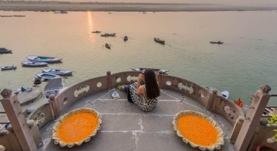  A 210-year-old Palace On The Banks Of The Ganga Gets Michelin Guide's Vote-TeluguStop.com
