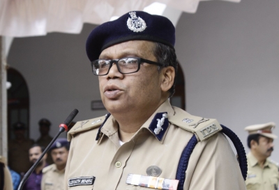  Ex-kerala Police Chief Loknath Behra Lands In Fresh Controversy-TeluguStop.com