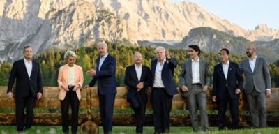  Shall We Take Our Clothes Off? Uk Pm Asks G7 Leaders-TeluguStop.com