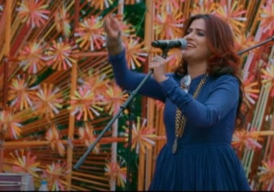  Sona Mohapatra's 'piya Se Naina' Music Video An Assertion Of Her Femininity-TeluguStop.com