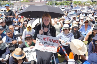  Japan's Okinawa Mourns Lives Lost In Us Military Jet Crash Into School-TeluguStop.com