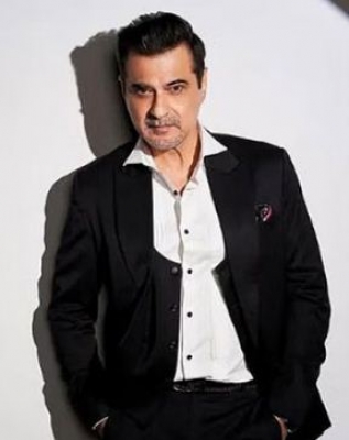  Kapoor Family Is Having A Great Time At Home, Reveals Sanjay Kapoor-TeluguStop.com