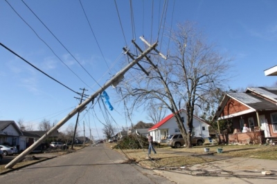  Biden Surveys Flood Damage In Eastern Kentucky-TeluguStop.com