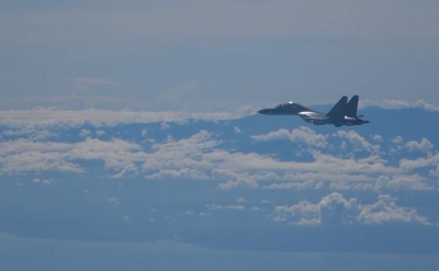  Chinese Fighter Jets, Warships Rattle Taiwan As Drills Continue-TeluguStop.com