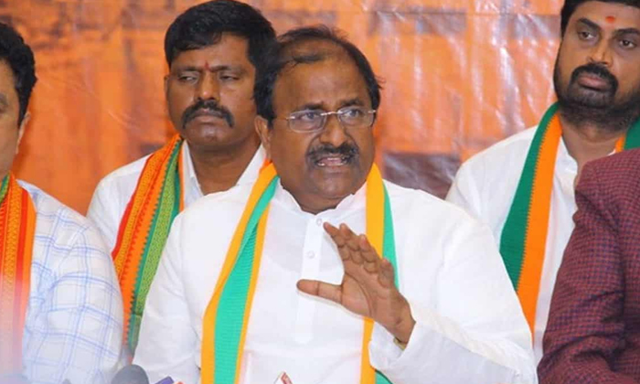 Telugu Amith Sha, Apcm, Bandi Sanjay, Bhadrachalam, Cm Kcr, Corona, Etela Rajender, Nv Ramana, Komatireddy, Krishnastami, Munugodu, Telangana, Telugu, Tirumala, Todays Gold, Top-Telugu Stop Exclusive Top Stories Telugu Amith Sha, Apcm, Bandi Sanjay, Bhadrachalam, Cm Kcr, Corona, Etela Rajender, Nv Ramana, Komatireddy, Krishnastami, Munugodu, Telangana, Telugu, Tirumala, Todays Gold, Top-Telugu Stop Exclusive Top Stories