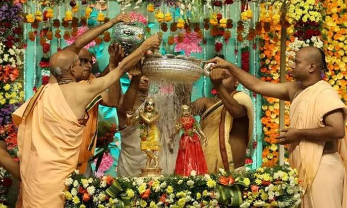 Telugu Amith Sha, Apcm, Bandi Sanjay, Bhadrachalam, Cm Kcr, Corona, Etela Rajender, Nv Ramana, Komatireddy, Krishnastami, Munugodu, Telangana, Telugu, Tirumala, Todays Gold, Top-Telugu Stop Exclusive Top Stories Telugu Amith Sha, Apcm, Bandi Sanjay, Bhadrachalam, Cm Kcr, Corona, Etela Rajender, Nv Ramana, Komatireddy, Krishnastami, Munugodu, Telangana, Telugu, Tirumala, Todays Gold, Top-Telugu Stop Exclusive Top Stories