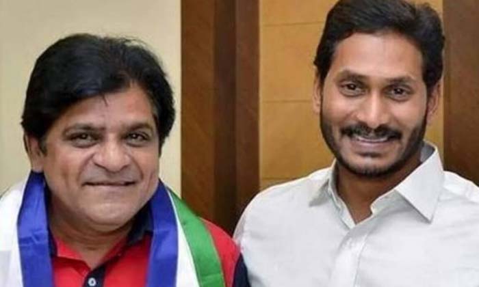 Telugu Chandrababu, Cine Commendian, Janasena, Janasenani, Pawan Kalyan, Ysrcp-P Telugu Chandrababu, Cine Commendian, Janasena, Janasenani, Pawan Kalyan, Ysrcp-P