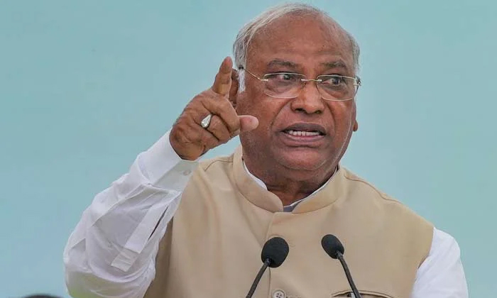 Telugu Aicc, Bosaraju, Manikyam Thakur, Marrisasidar, Munugodu, Pcc, Revanth Red Telugu Aicc, Bosaraju, Manikyam Thakur, Marrisasidar, Munugodu, Pcc, Revanth Red