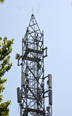  Radiation Emitted From Mobile Towers Has No Ill Effects On Human Health: Experts-TeluguStop.com